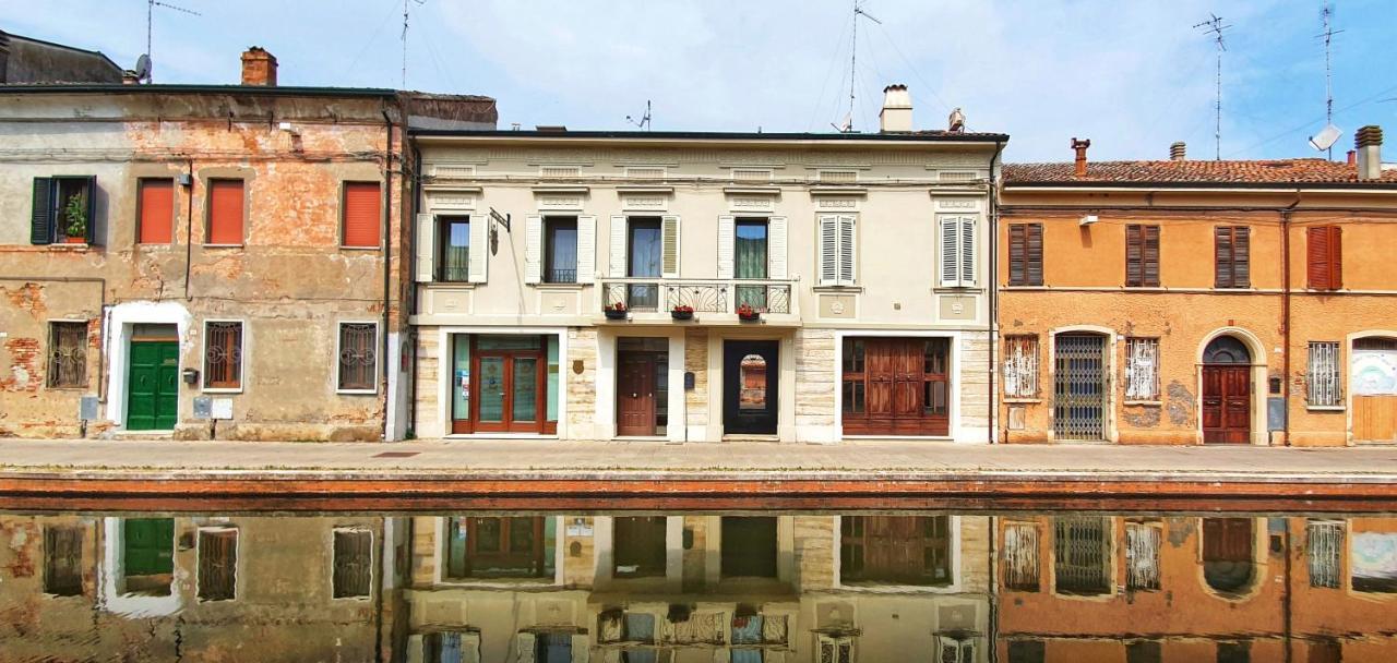 Villa Cavour Comacchio Bagian luar foto